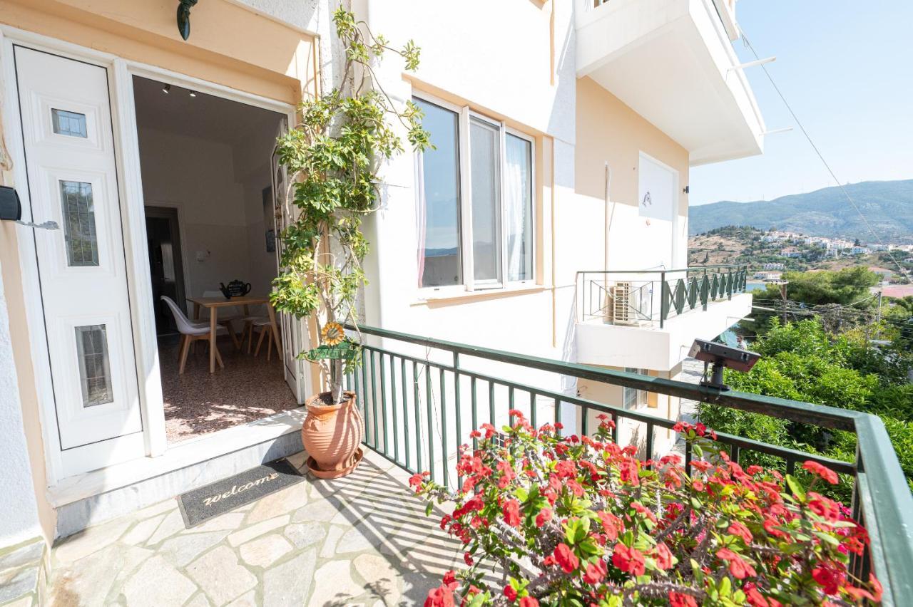 Villa Sofia Sea View Poros Town Екстериор снимка