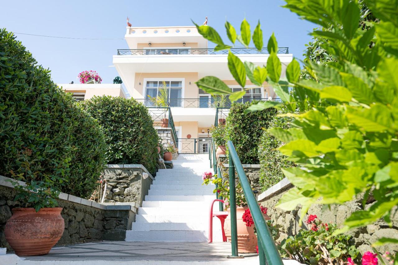 Villa Sofia Sea View Poros Town Екстериор снимка